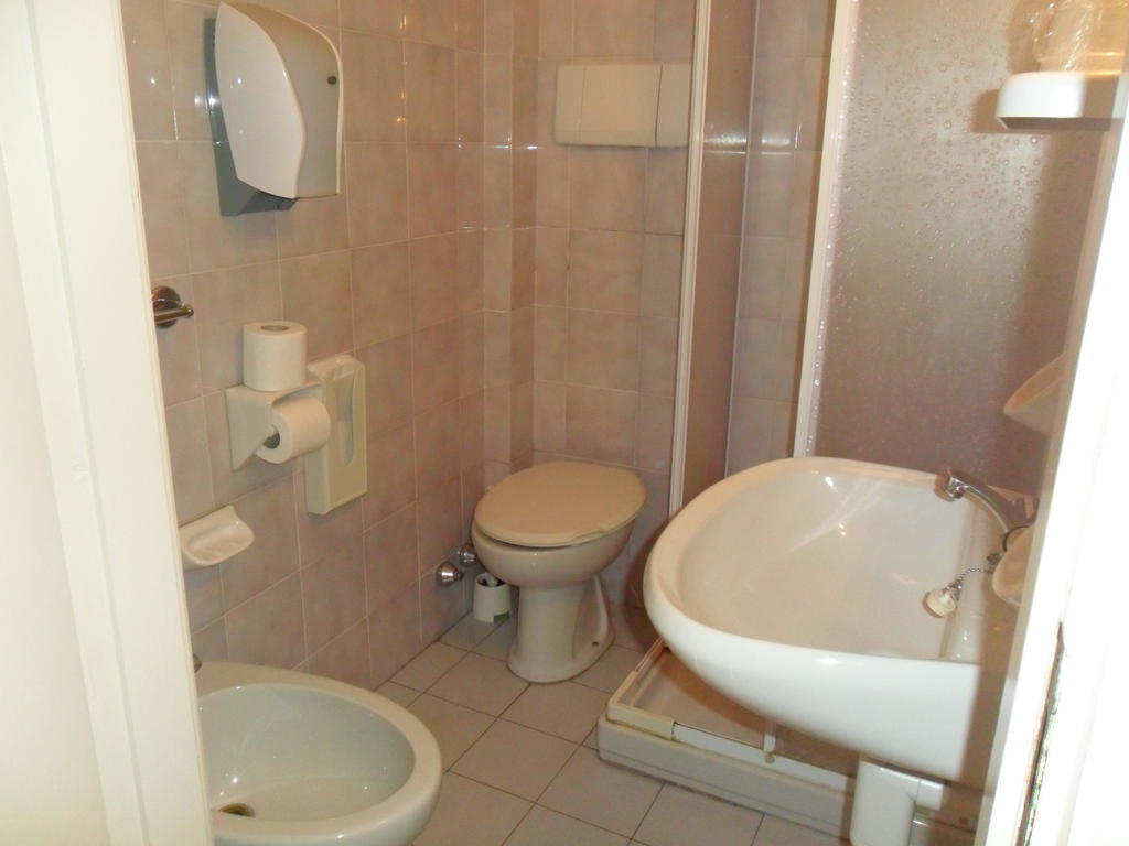Albergo Romeo Noli Cameră foto